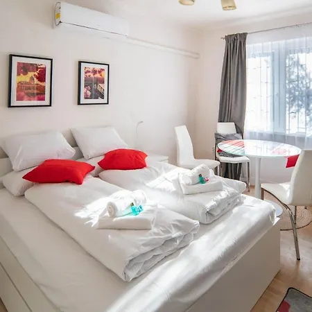 Free Parking Riverwalk - 4 Ppl,wi-fi,ac, Tv Apartment
