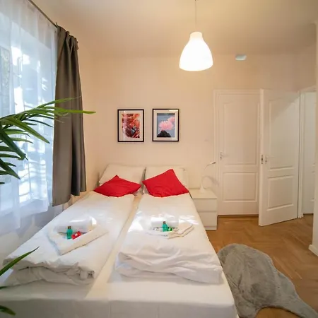 Free Parking Riverwalk - 4 Ppl,wi-fi,ac, Tv *