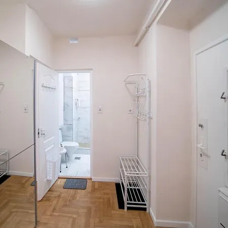 Apartment Free Parking Riverwalk - 4 Ppl,wi-fi,ac, Tv