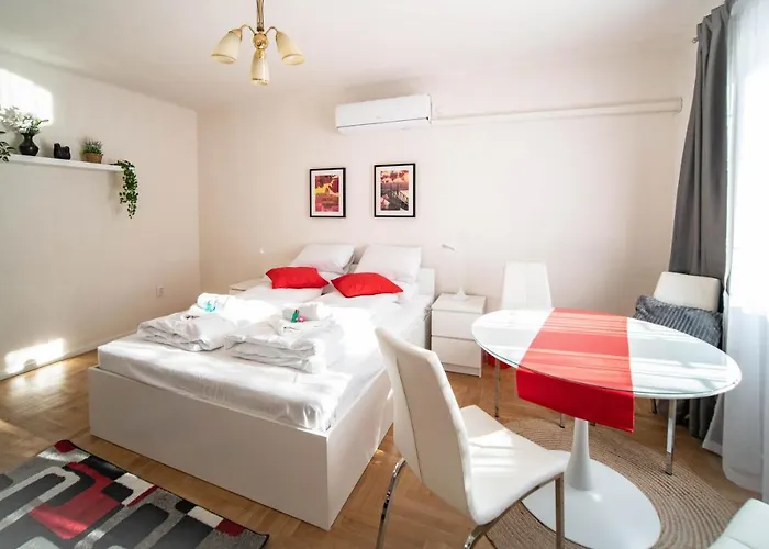 Free Parking Riverwalk - 4 Ppl,wi-fi,ac, Tv * Budapeste